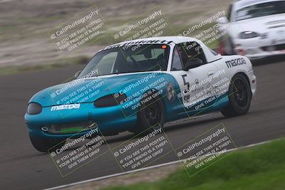 media/Jan-17-2026-CalClub SCCA (Sat) [[6b87d8fe28]]/Qual 3/Turn 3/